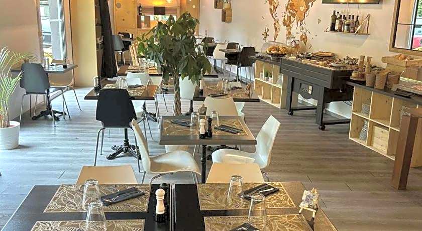 Standing Hotel Suites by Actisource