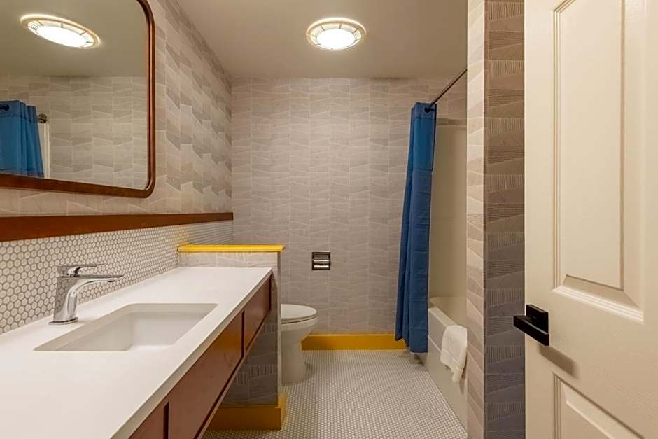 Ogunquit Hotel and Suites