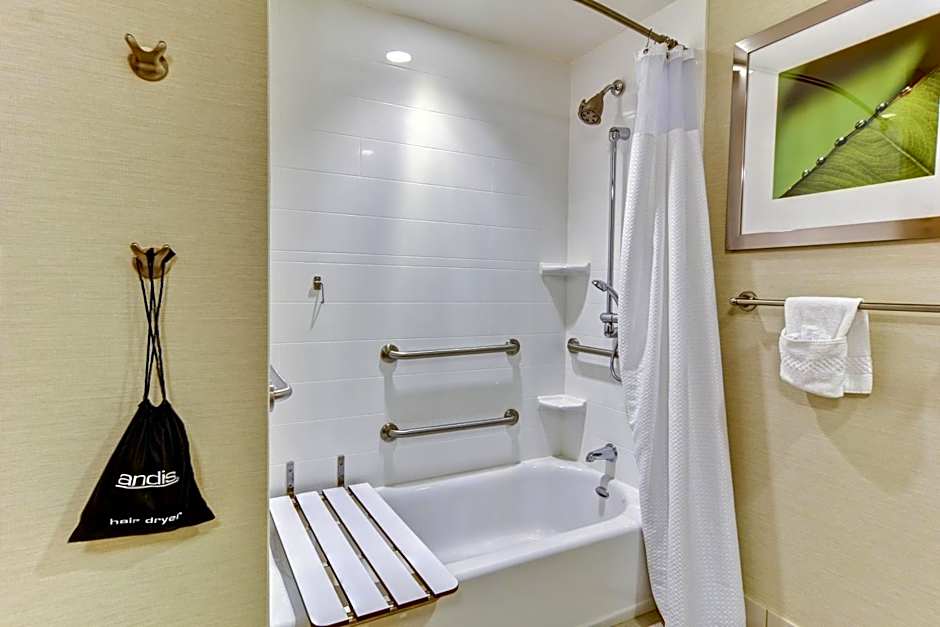 Courtyard by Marriott Bridgeport Clarksburg