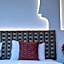 Hotel Atulyaa Taj