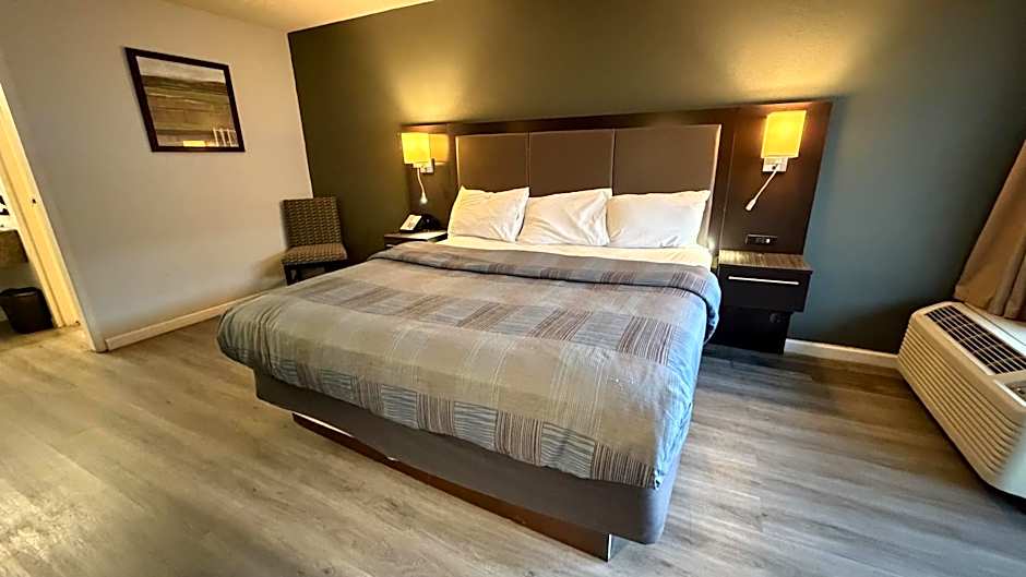 Wilkes-Barre Inn & Suites