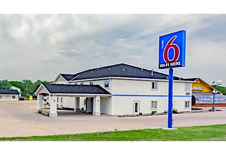 Motel 6-Augusta, KS