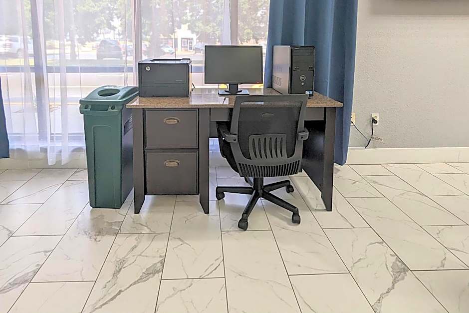 Quality Inn Fort Campbell