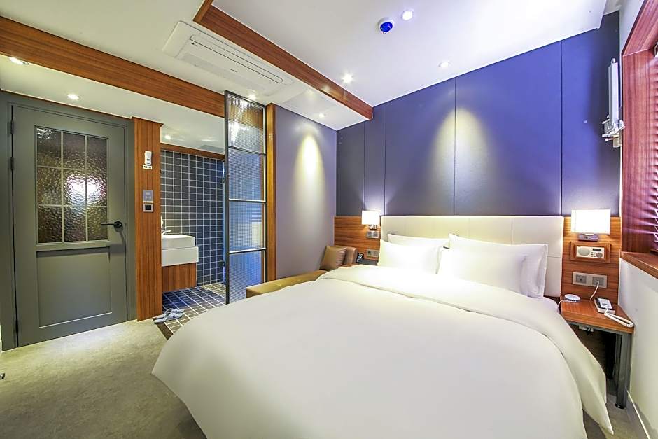 Brooks Hotel Tongyeong