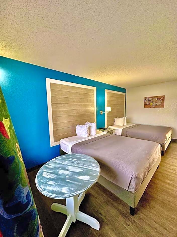 Ozark Inn and Suites