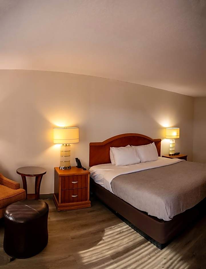 Quality Inn & Suites Lake Havasu City