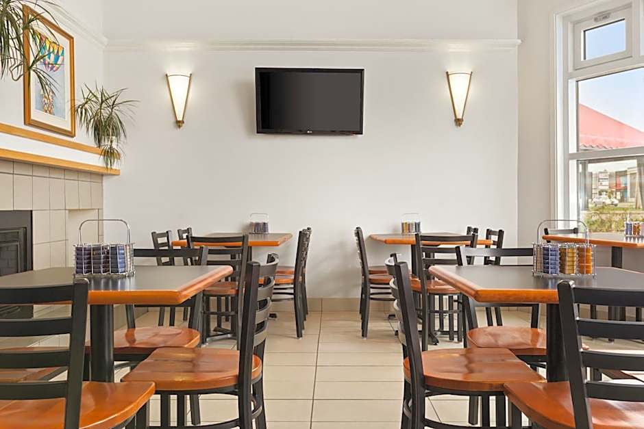 Days Inn by Wyndham Trois-Rivieres