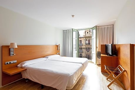 Double or Twin Room with Rambla View