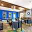 Portland Inn & Suites