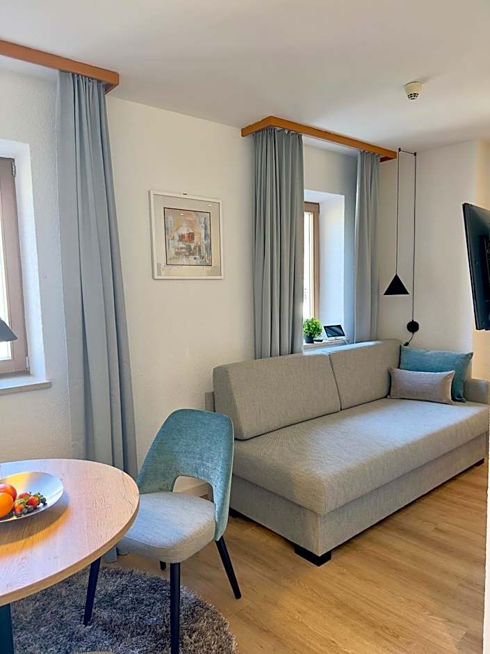 Living & Serviced Apartments by Blauer Wolf