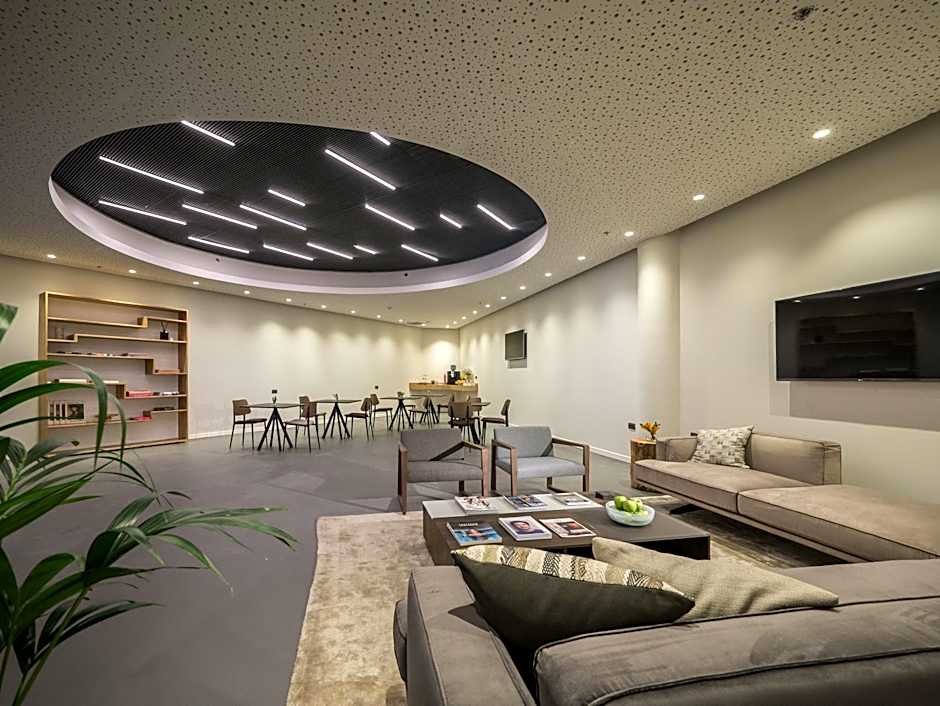 La Cappella Business Boutique Hotel