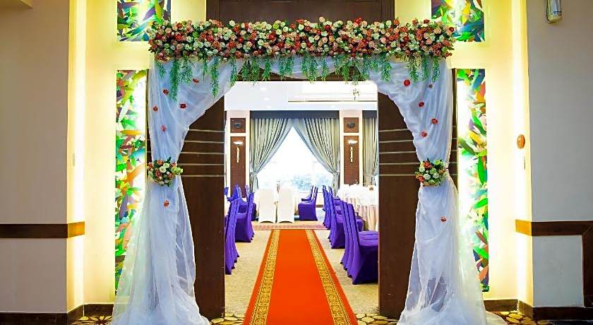 Saigon Quang Binh Hotel