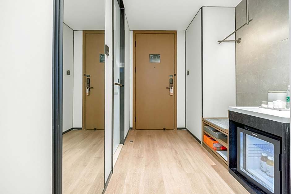 Atour Hotel Urumqi High-speed Railway Station Xiaolvgu Park