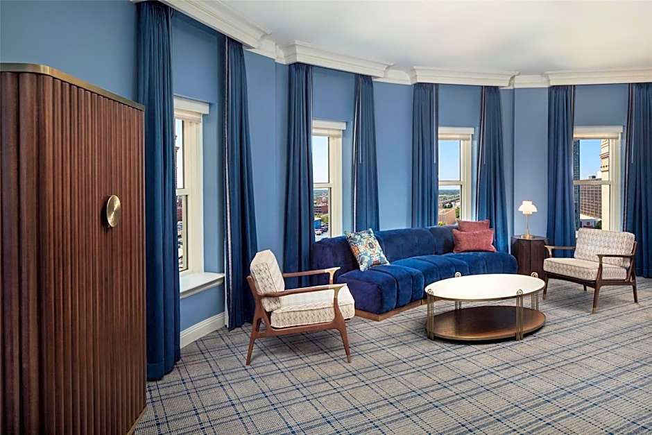 The Skirvin Hilton Oklahoma City