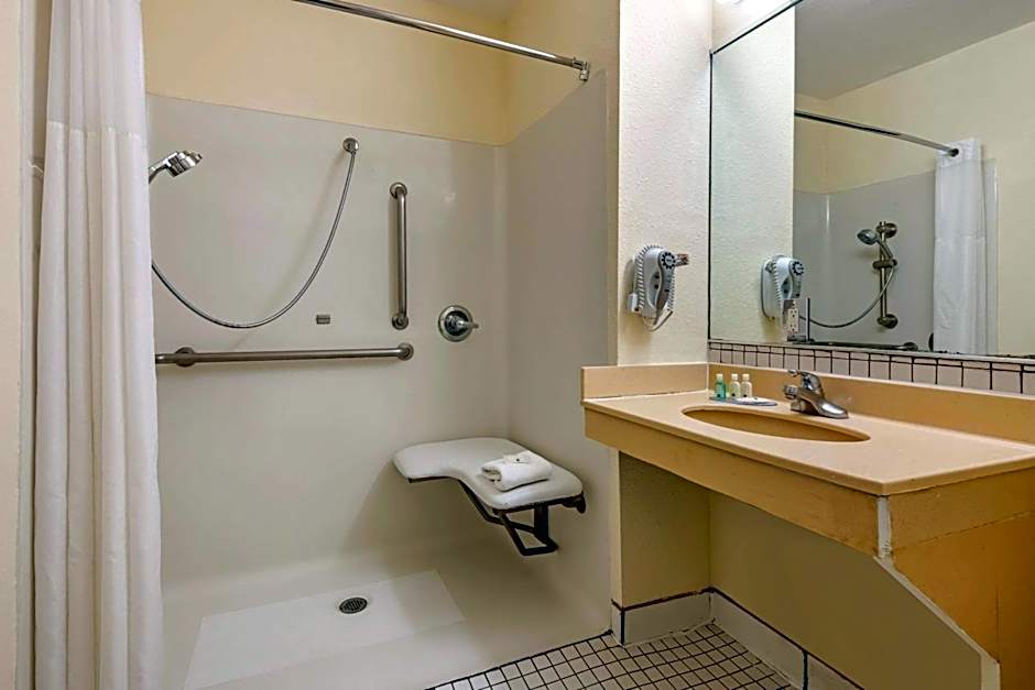 Quality Inn Zephyrhills-Dade City