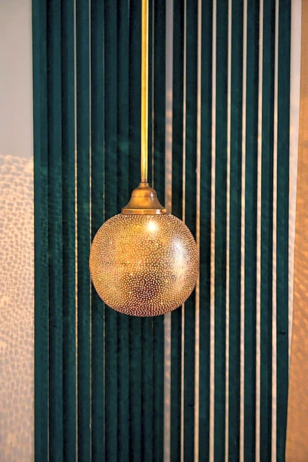 Appartement de prestige climatisé à l'hivernage 400m de la Gare