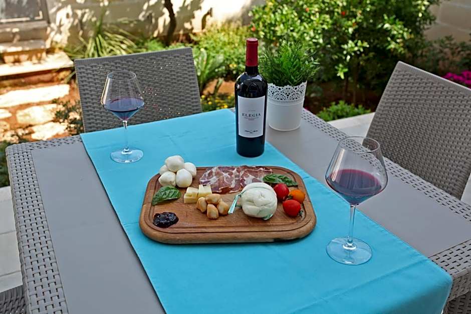 La Buona Creanza by Jdvacanze