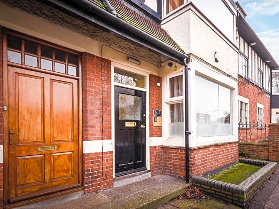 1 Riverside Apartments