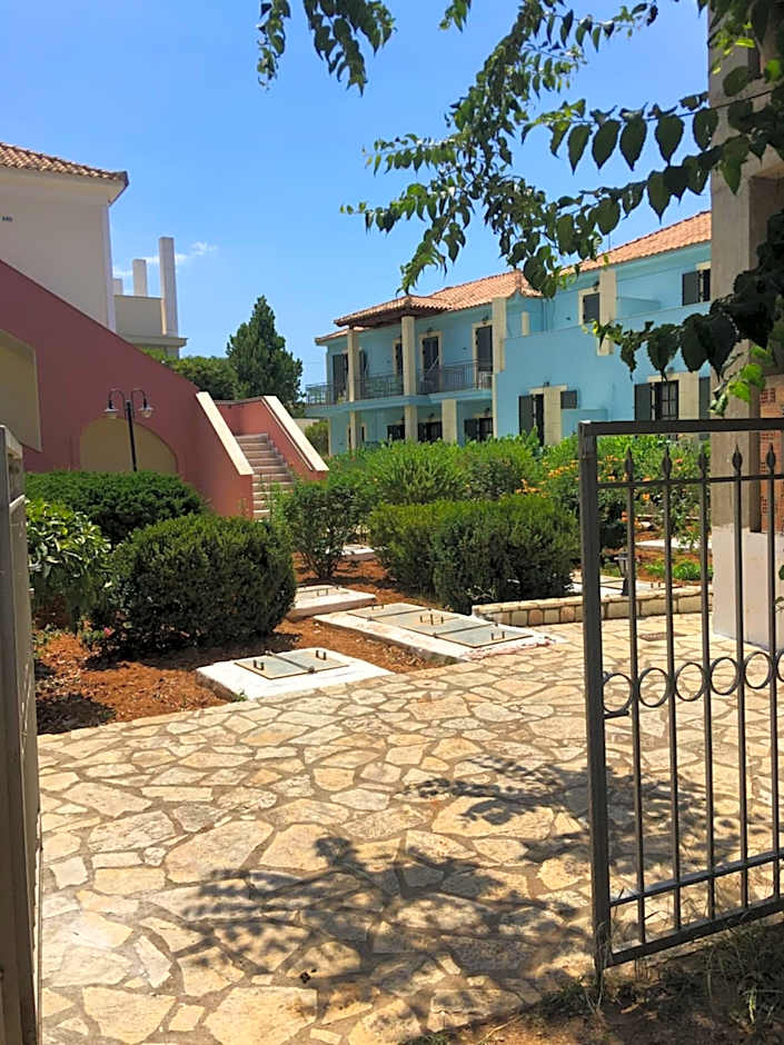 Georges Estates Hotel