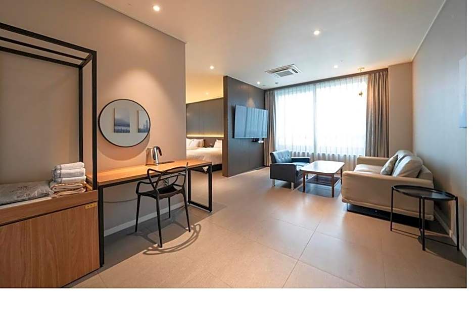 Queentown hotel