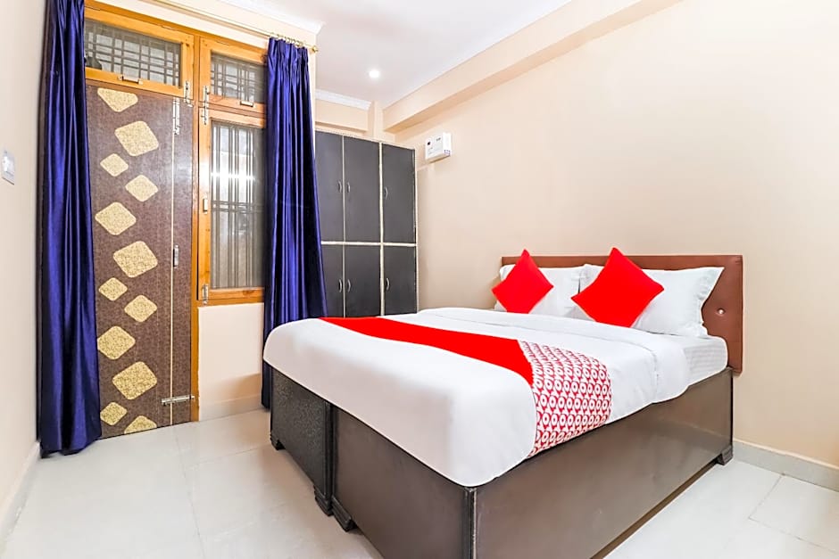 Hotel O Kalawati Palace