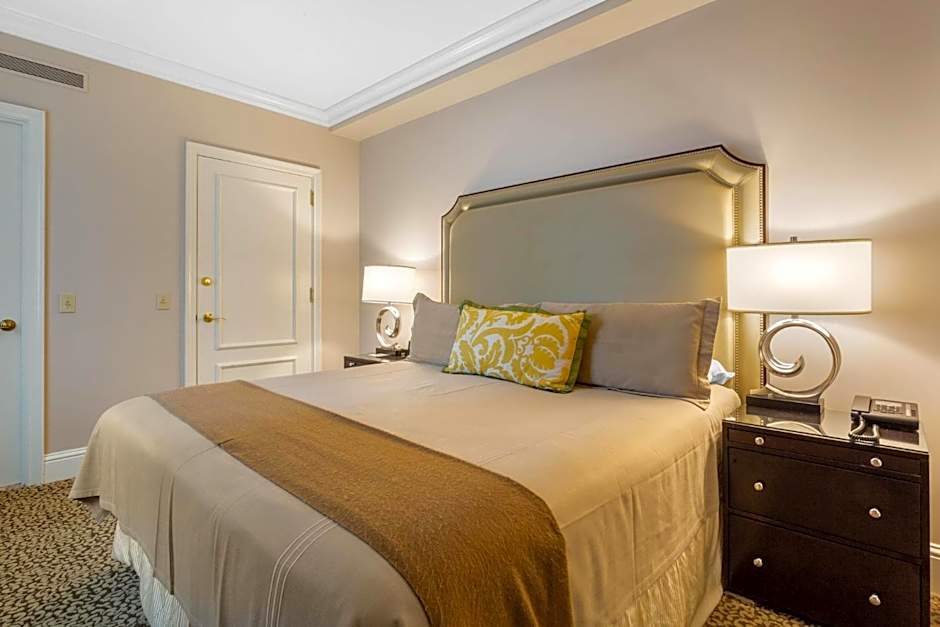 Omni Berkshire Place