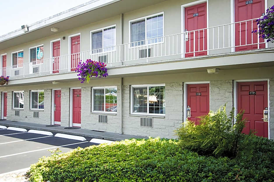 Campus Inn & Suites Eugene Downtown