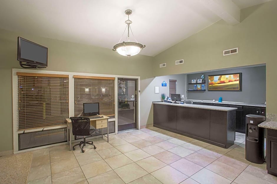 Days Inn by Wyndham Provo