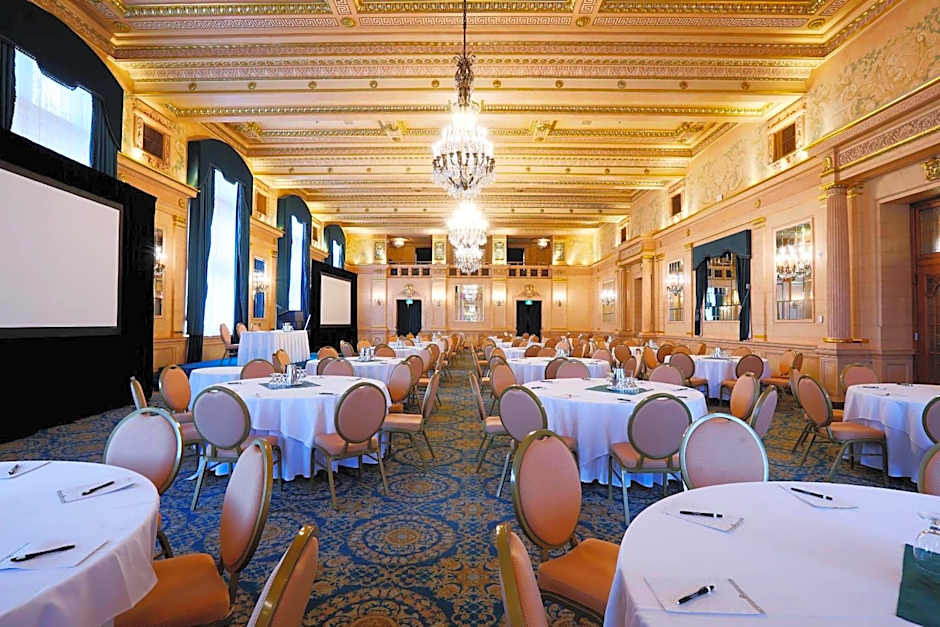 The Fort Garry Hotel, Spa and Conference Centre, an Ascend Collection Hotel