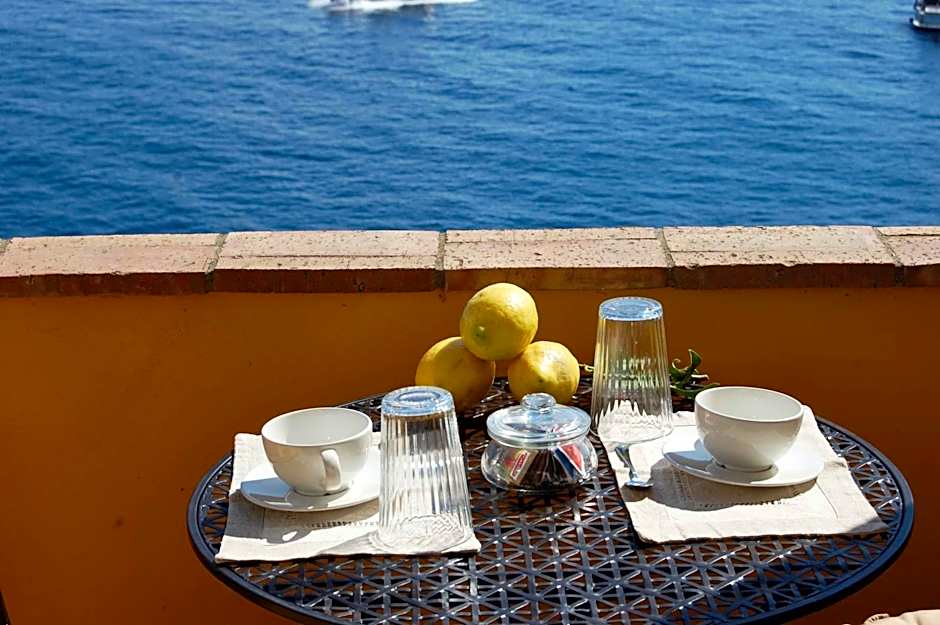 La Terrazza sul Mare