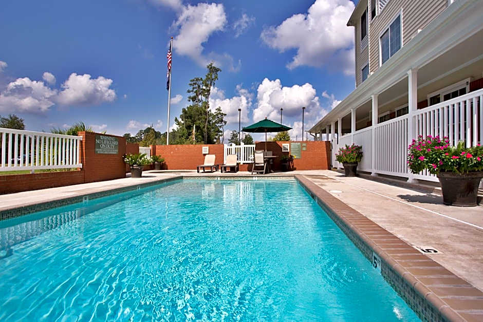 Country Inn & Suites by Radisson, Covington, LA