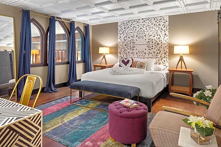 The Highlander Hotel, Ascend Hotel Collection