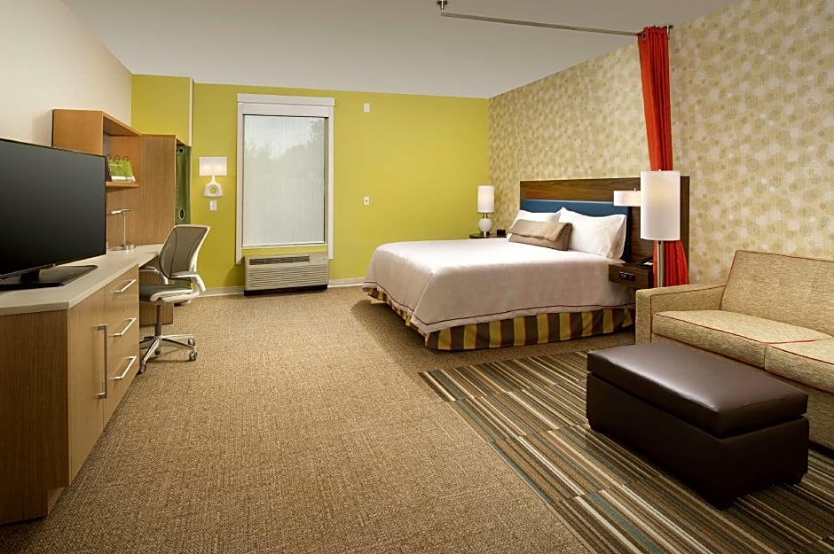 Photo 1 of 9 of 1 King Bed Suite, Accessible, Roll in Shower