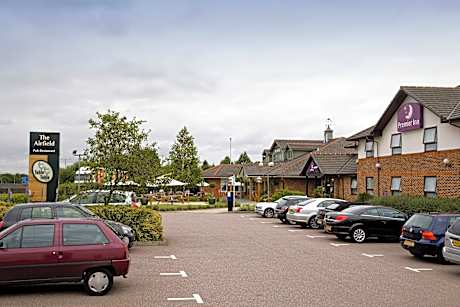 Premier Inn Hatfield