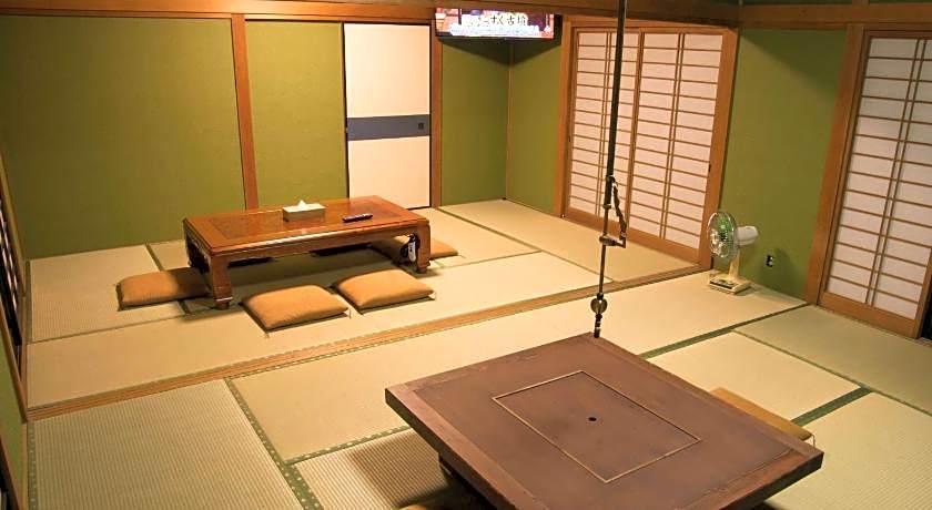 J-Hoppers Kumano Yunomine Guesthouse