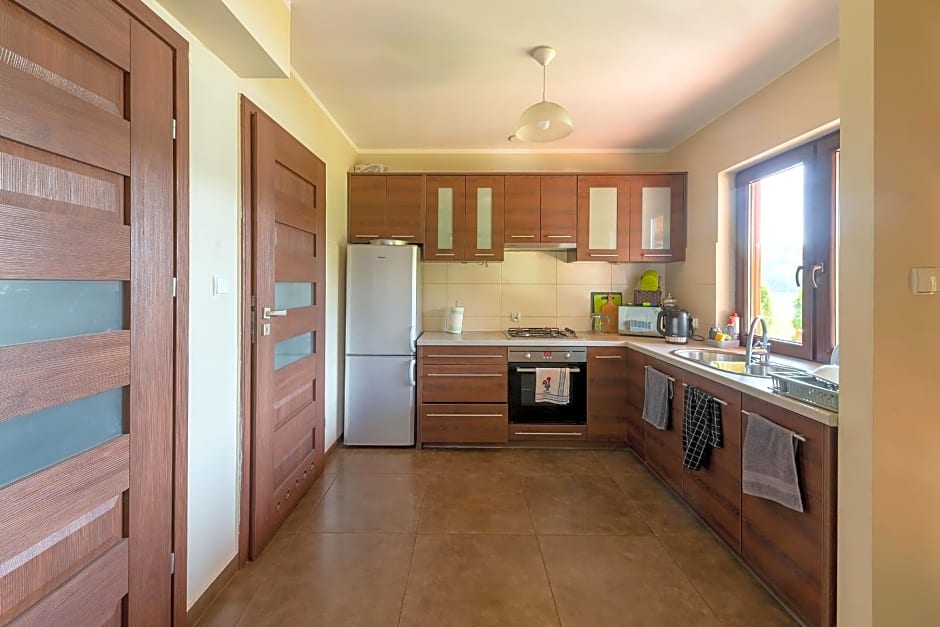 Domek nad jeziorem Kaszuby