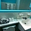 Motel R-100