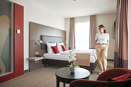 Superior Large Room