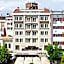 Artur Hotel
