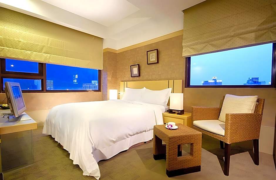 Gamalan FL Spring Hotel