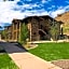 Cable Mountain Lodge