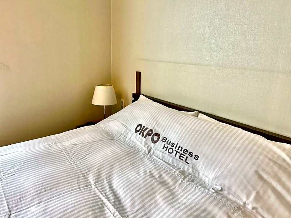 Okpo business hotel
