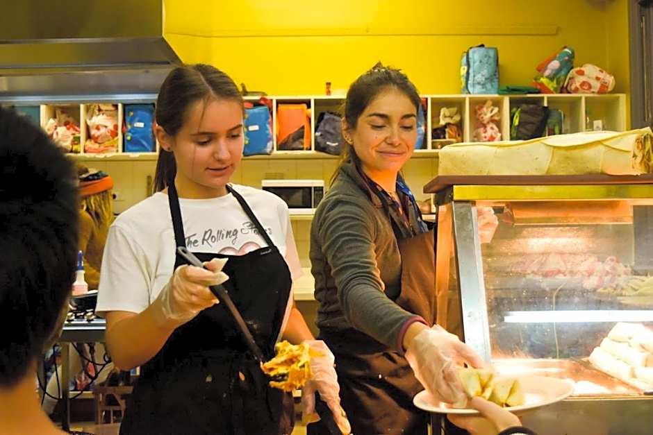 Maze Backpackers - Sydney