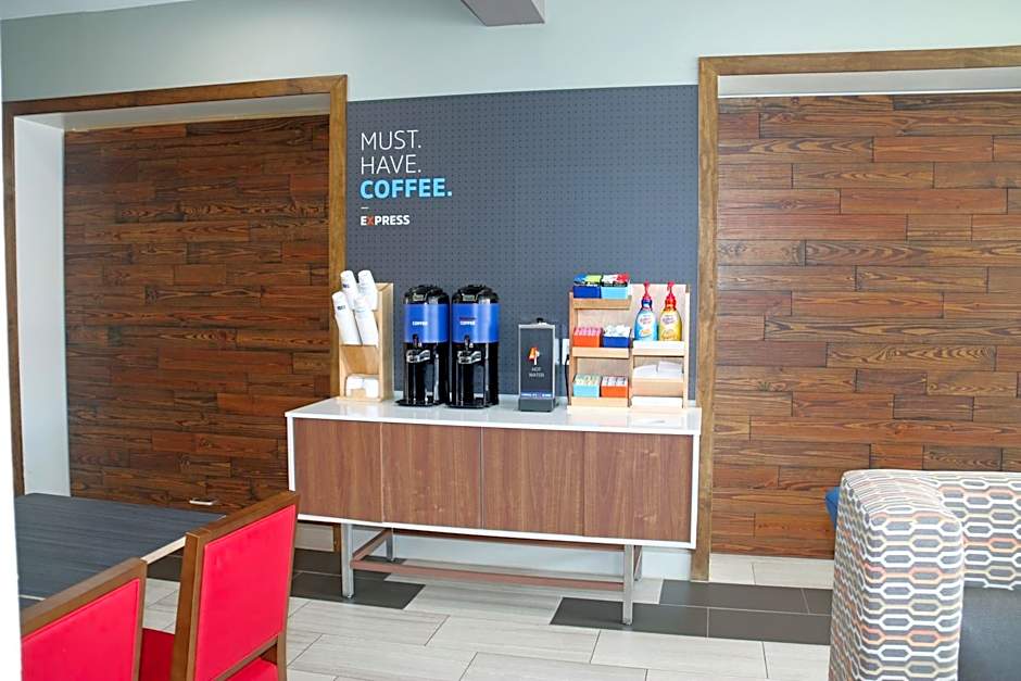 Holiday Inn Express & Suites South Padre Island By IHG