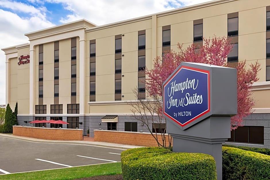 Hampton Inn & Suites Frederick/Fort Detrick