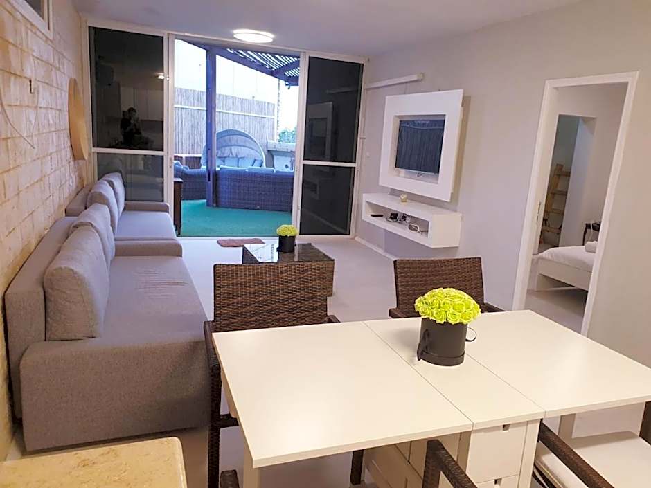 כוכב הים וילה מול הגלים וברכה פרטית סגורה