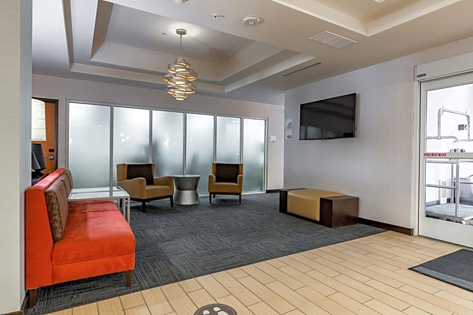 Holiday Inn Express & Suites Ironton By IHG