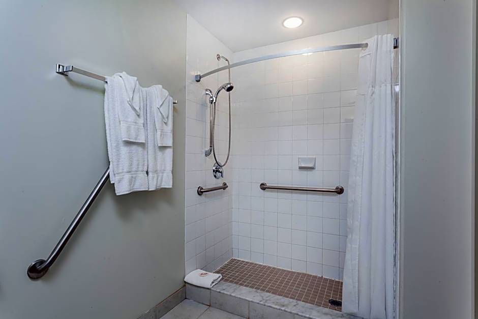 Super 8 by Wyndham Peterborough