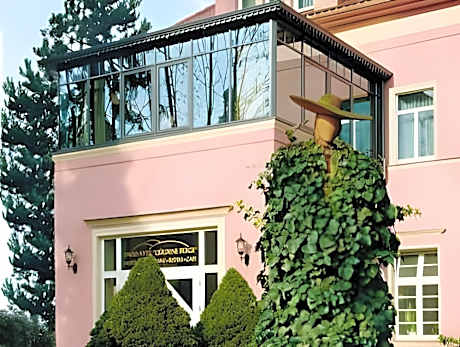 Parkhotel Guldene Berge