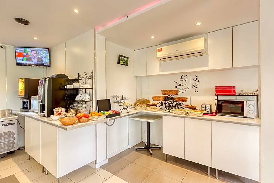 FASTHOTEL ROISSY CDG SUD - Claye Souilly